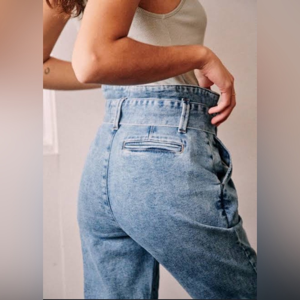 Sezane Austin - Bleach